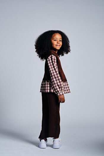 MiaBaby Plaid Shirt and Brown Knitwear Set