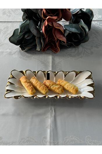 Meri Ev Gereçleri Flora Gold Rectangular Presentation Plate 32 cm