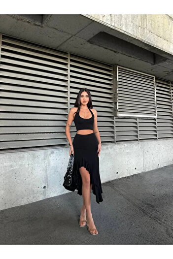 hazelin Women's Black High Waist Diver Fabric Asymmetrical Cut Skirt Hzl25S-Zk11701