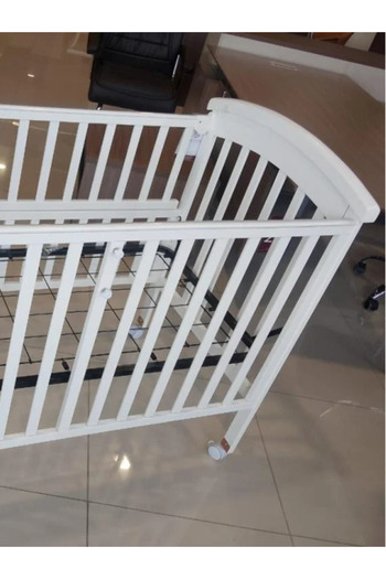 DEC34 Your child's dream bed with a sophisticated and distinctive design