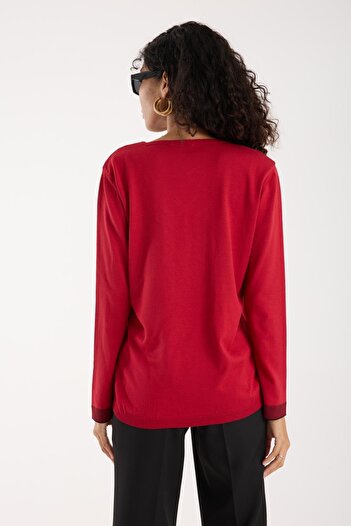Moda Days Women's Red V-Neck Contrast Stripe Knitwear Sweater