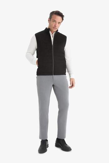 DeFacto Slim Fit Slim Fit Stand Collar Zippered Suede Vest F0246Ax25Au