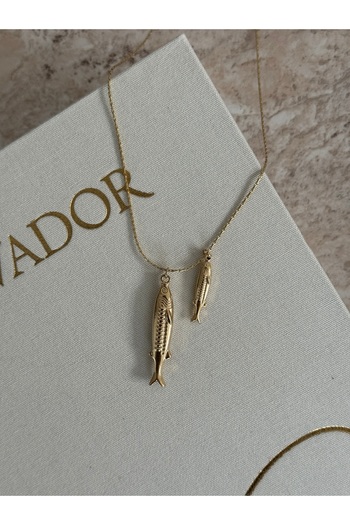 LUXSTONE Double Fish Model Gold Necklace