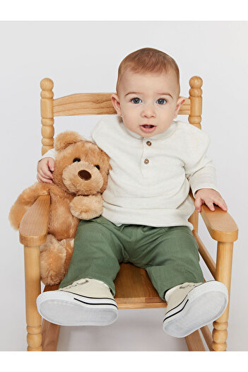 LC Waikiki Sparkling Choices from Shining Store |   Crew Neck Baby Boy T-Shirt and Shorts 2-Piece Set