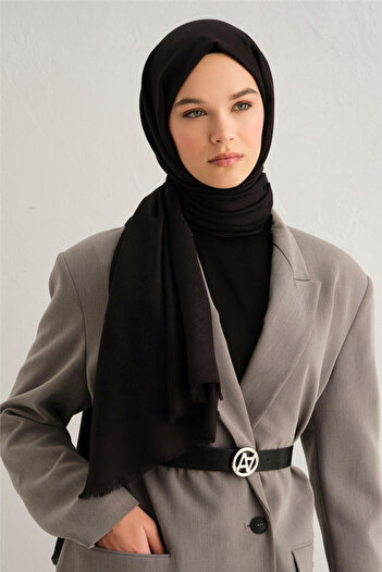 Armine Formal Logo Viscon Shawl 2 05