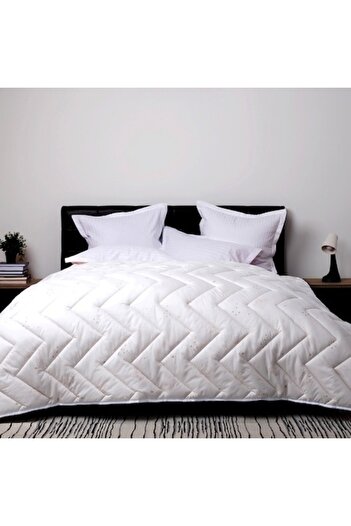 RALEX PUCIOASA Winter Comforter, 200 x 220 cm, White, Pucioasa, filled with wool, quilted, washable