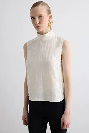 Gusto High Neck Jacquard Blouse - Ecru