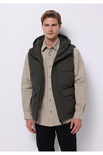 Colin's Regular Fit Men's Green Vest
