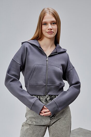 COMBİNE MİCHAİL Women's Hooded Smoked Basic Crop Sweatshirt
