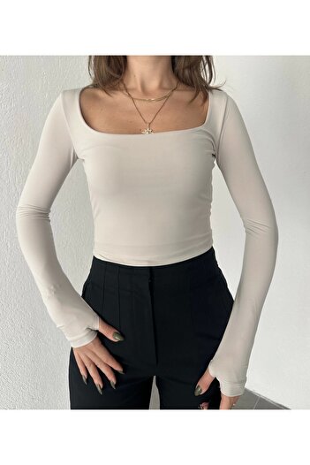 Asfa Moda Γυναικεία κρεμ μπλούζα με τετράγωνο λαιμόκοψη με μακρύ μανίκι καραμέλα