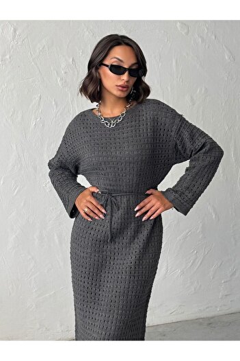 Nosia Women's Lined Belted Long Knit Dress