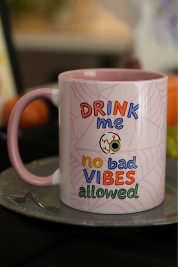 Hello Melody Design Drink Me Mug - Halloween & Halloween-Themed Gift Porcelain Mug 330Cc