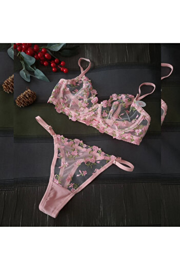 myDea Women's Underwire Bra Set Lace Detailed Fancy Set