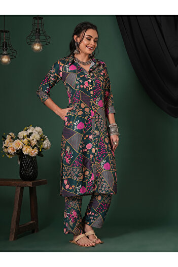 Globus By Styli Green Abstract Print Shirt Collar Kurta and Pants Fusion Set