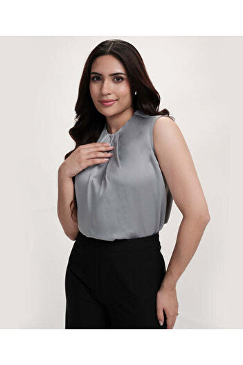 Zigzag Round Neck Extended Sleeve Satin Top-Grey