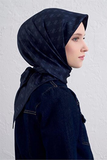 Armine Φουλάρι Sura Pure Silk 9412 - 03 Μπλε ναυτικό με μικτό σχέδιο