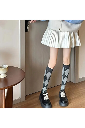 TChic Below Knee Socks with Diamond Pattern