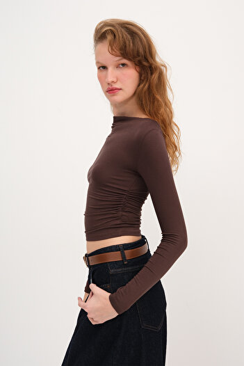 Addax Long Sleeve Blouse with Gathered Sides B185