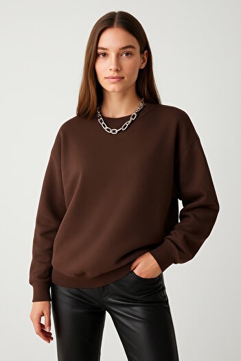 Machetta Women's Crew Neck 3 Thread Oversize Basic Sweatshirt