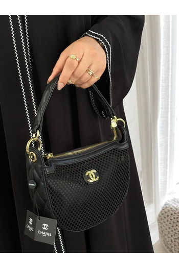 GENERAL High quality shoulder bag with accessories