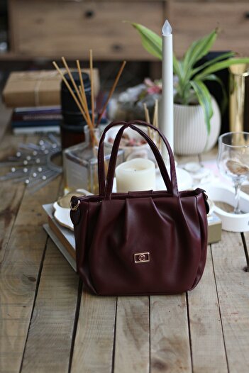 Moom Bag Women's Burgundy Strap Hand Shoulder Bag