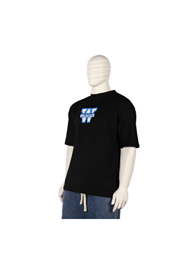 Red Planet Oversize T-Shirt with Letter W Print