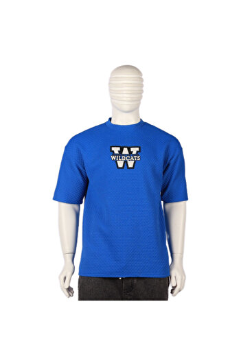 Red Planet Oversize T-Shirt with Letter W Print