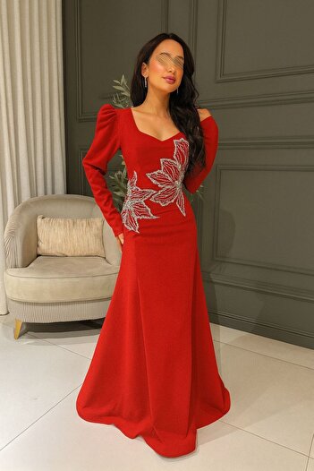 VİVİ red dress
