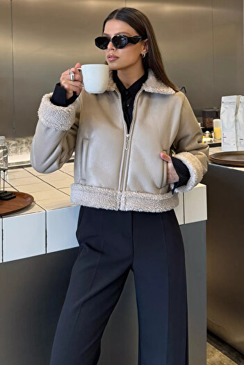 julude Beige Plush Lined Women's Faux Leather Coat