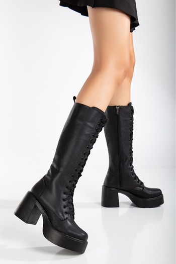 Blacktavern Long Boots with Straps