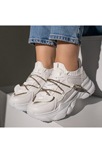 BMoD White women's sneakers with laces and a thick sole MOD11870