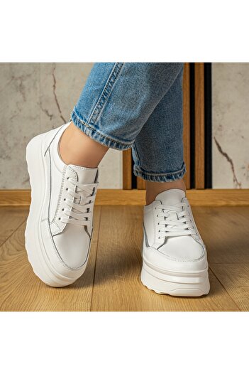 BMoD White women's sneakers made of genuine leather MOD12973