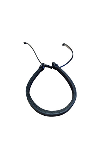 Wild Bracelets Black, adjustable natural leather bracelet made of vegetable tanned natural leather
