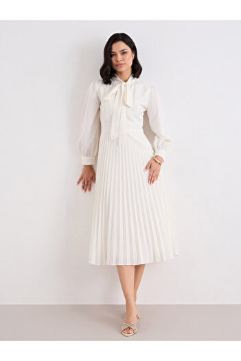 Styli Cream Pleated Midi Dress with Tie-Up Neck
