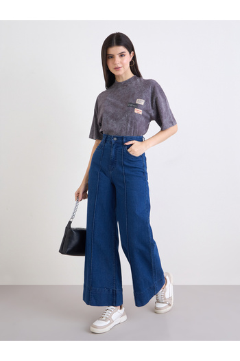 Styli Charcoal Washed Oversized T-Shirt with Badge Detail