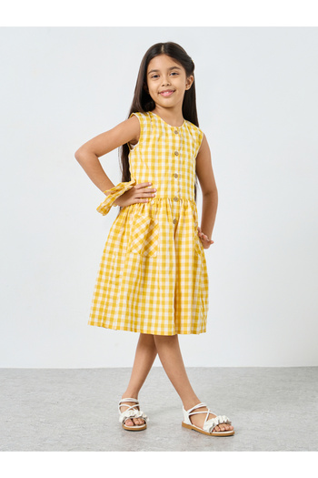 Styli Girls Gingham Check Dress with Hair Scrunchie Set