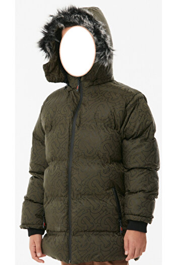 İrem Çocuk Giyim Boy's Khaki Puffer Jacket with Letter Pattern, Zipper Pockets, and Detachable Hood