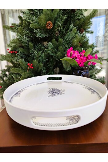 Madame Coco Belanche Oval Tray - 34 X48 cm