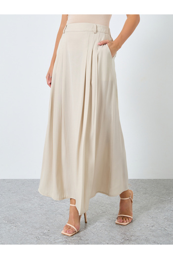 Styli Solid Pleated Detail A-Line Maxi Skirt