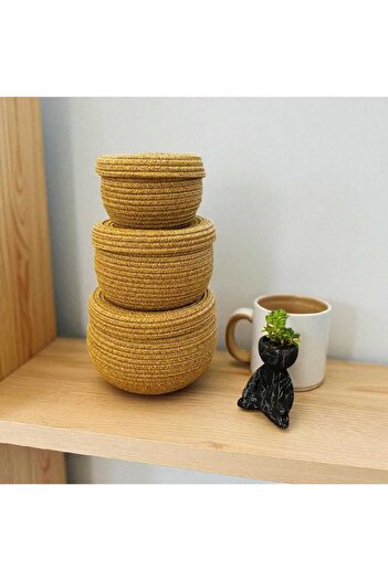 Hediyeninellitonu Wicker Lid Basket Set of Three Wicker Bamboo Basket