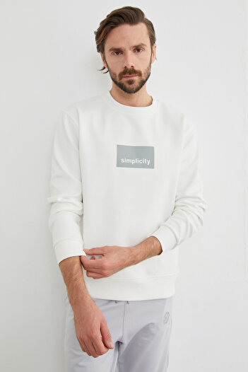 Fulla Moda Simplicity Letter Print Crew Neck Sweatshirt