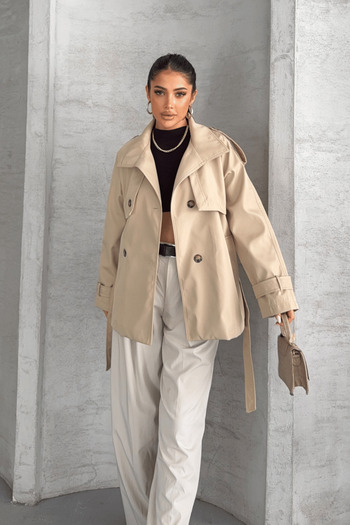 giyimmasalı Bondit Fabric Short Trench Coat - Beige