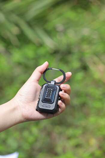 Flextail LIGHT REPEL mosquito repellent device, portable, external battery power supply, 2 tablets