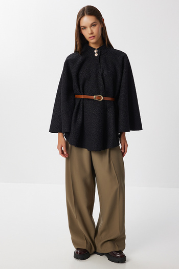 Lovelyİstanbul Belted Buttoned Boucle Poncho Lmw0030 Black