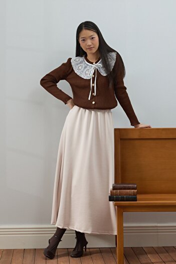 Ceylan Otantik Bitter Brown White Collar Knitwear Cardigan & Cream Scuba Skirt Set