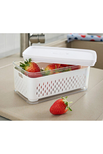Tchibo Storage Box with Strainer