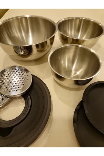tash home 10 Pieces of Mixing Bowl / Dough Bowl with Renedli̇ Whisk as a Gift