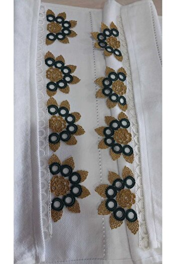 Papatyam Handcrafted Dowry Towel Crocheted Embroidered Towel Hand Knitted/Crocheted/Handmade/Handcrafted/Ozdilek