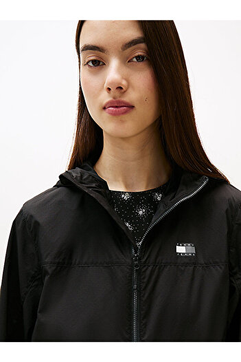 Tommy Hilfiger Women's Tjw Outdoor Shell Windbreaker Jacket
