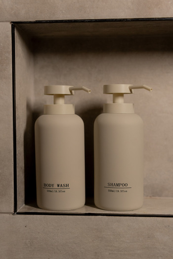 Dekorzdükkan 2-Pack Cream Shampoo/Body Wash Shampoo Dispenser (550ml)